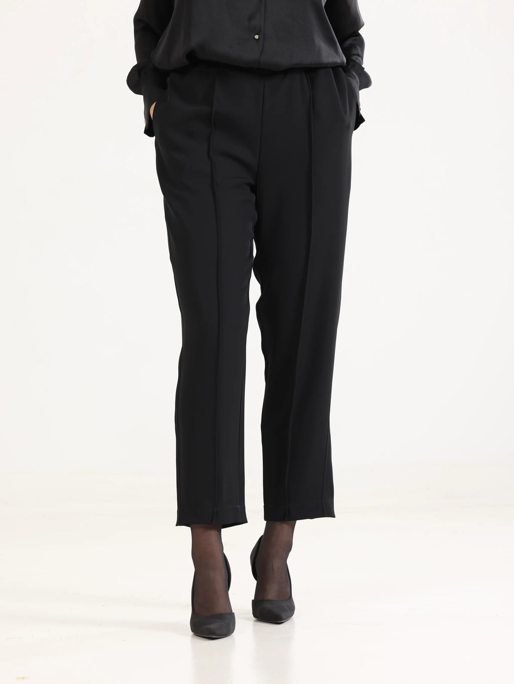Loose Silky Pants Black